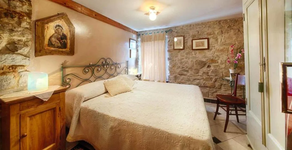 Muntaecara Hotel Diffuso Apricale
