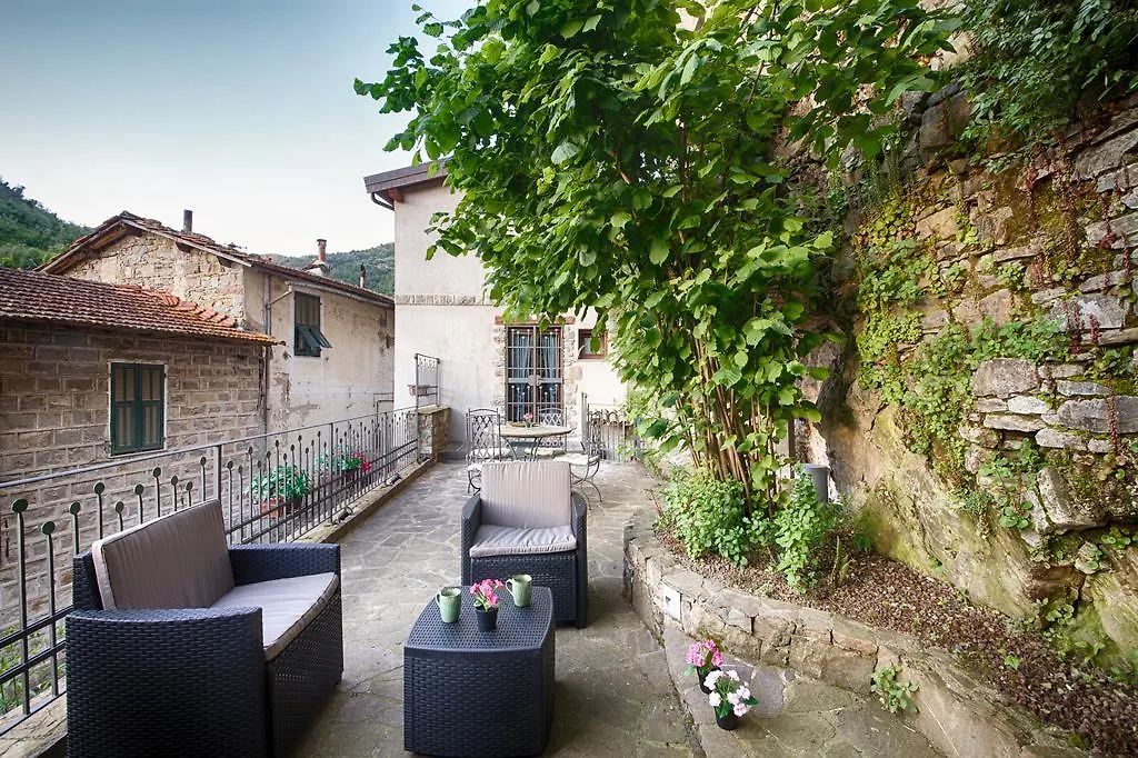 ***  Muntaecara Hotel Diffuso Apricale Italy