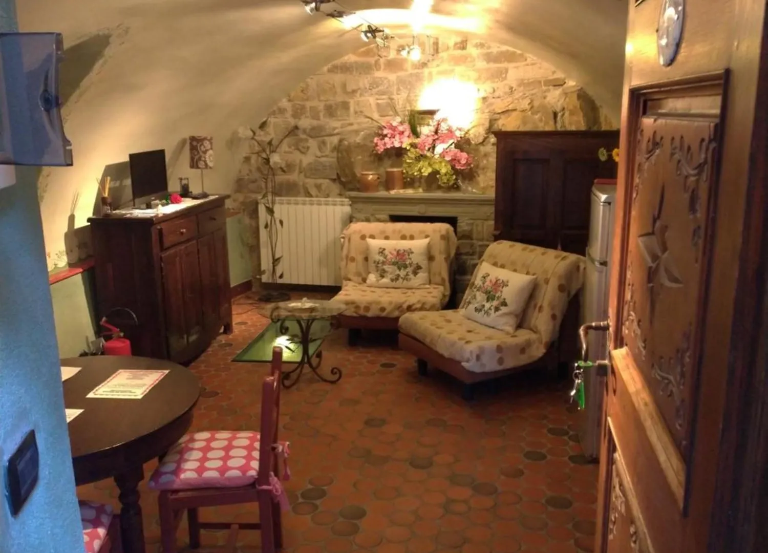 ***  Muntaecara Hotel Diffuso Apricale Italy