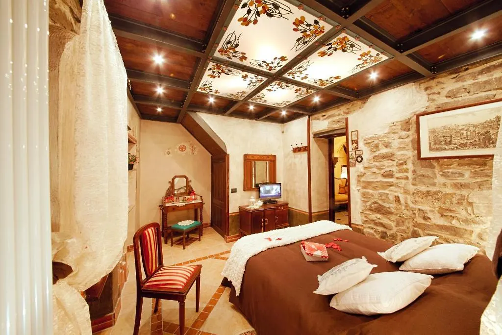 Muntaecara Hotel Diffuso Apricale
