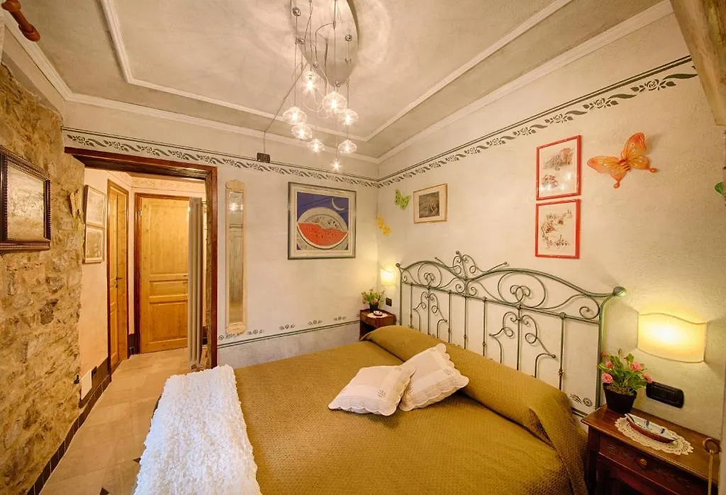Muntaecara Hotel Diffuso Apricale 3*,  Italië